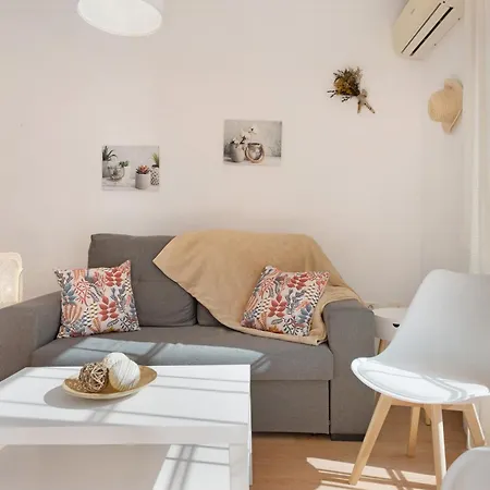 Apartment M Y C